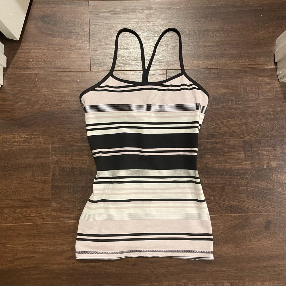 Lululemon tank top